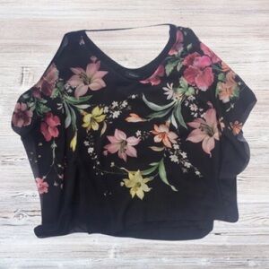 Today Cold Shoulder Top Small‎